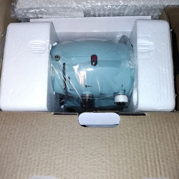 Magicfly Mini Sewing Machine - Blue - Picture 2 of 3